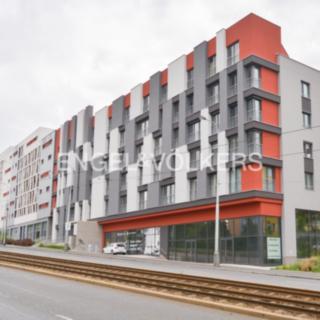 Pronájem obchodu 216 m² Praha