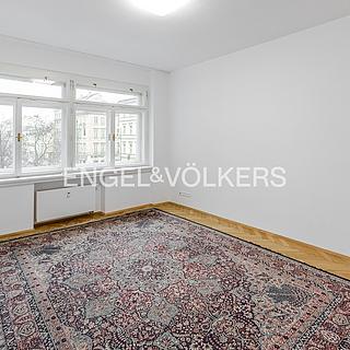 Pronájem bytu 3+kk 98 m² Praha