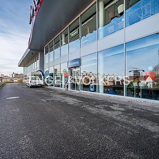 Pronájem obchodu 171 m² Průhonice, V Oblouku