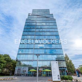 Pronájem kanceláře 3409 m² Praha