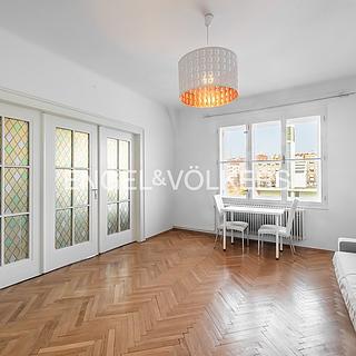 Pronájem bytu 2+1 70 m&sup2; Praha