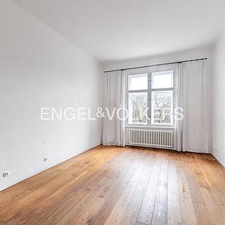 Pronájem bytu 2+kk 57 m² Praha Karlín, Kaizlovy sady