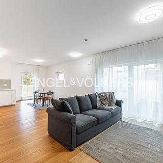 Pronájem bytu 2+kk, 75m²