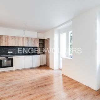 Pronájem bytu 3+kk 79 m² Praha Břevnov, Nad Kajetánkou