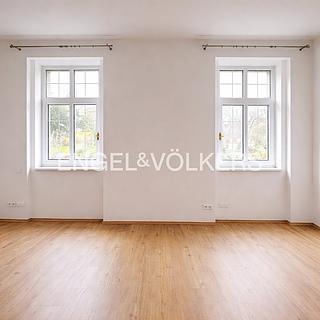 Pronájem bytu 2+kk 46 m² Praha, Na bateriích
