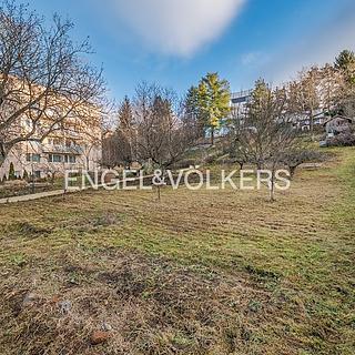 Prodej stavební parcely 1 550 m² Praha Troja, Na dlážděnce