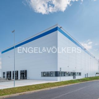 Pronájem skladu 4200 m² Lovosice