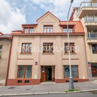 Pronájem obchodu 44 m² Praha, Mezivrší