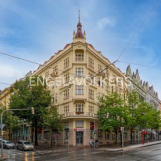 Pronájem skladu 329 m² Praha Vinohrady, Italská