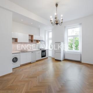 Pronájem bytu 2+kk 55 m² Praha