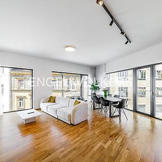 Pronájem bytu 2+kk 64 m&sup2; Praha