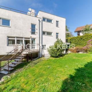 Prodej rodinného domu 311 m² Praha