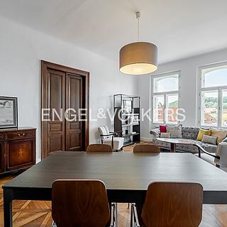 Pronájem bytu 3+1 91 m² Praha Staré Město, Liliová