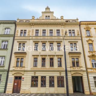 Pronájem kanceláře 170 m² Praha