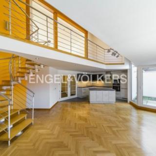 Pronájem bytu 4+kk 160 m² Praha
