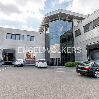 Pronájem ostatního komerčního prostoru 200 m² Modletice