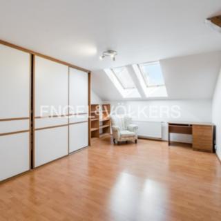Pronájem bytu 3+kk 112 m² Praha