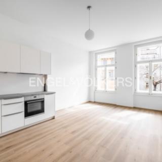 Pronájem bytu 3+kk 80 m² Praha