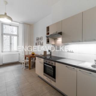 Pronájem bytu 2+kk 44 m² Praha