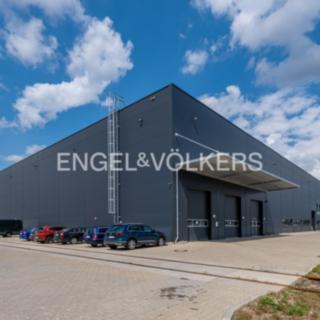 Pronájem skladu 1080 m² Zápy