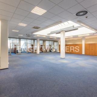 Pronájem kanceláře 1386 m² Plzeň