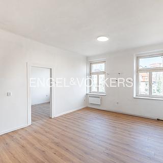 Pronájem bytu 4+kk 101 m² Praha Vršovice, Moskevská