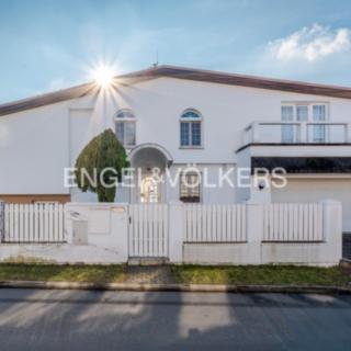 Prodej vily 324 m² Praha Kunratice, Pražského povstání