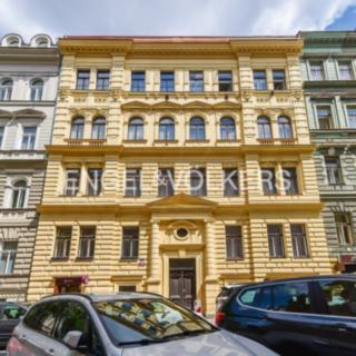 Prodej Ostatních komerčních prostor 82 m² Praha