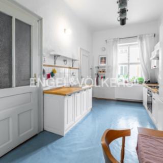 Pronájem bytu 2+1 75 m² Praha