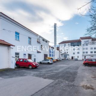 Pronájem kanceláře 156 m² Praha