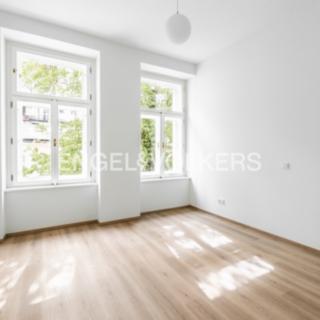 Pronájem bytu 3+kk 77 m² Praha