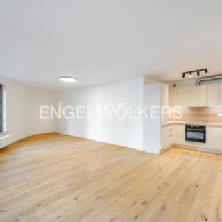 Pronájem bytu 2+kk 80 m² Praha