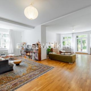 Pronájem bytu 5+kk 255 m² Praha