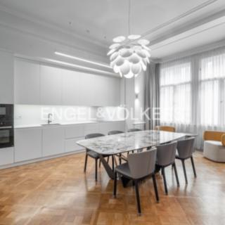 Pronájem bytu 4+1 145 m² Praha Staré Město, Melantrichova