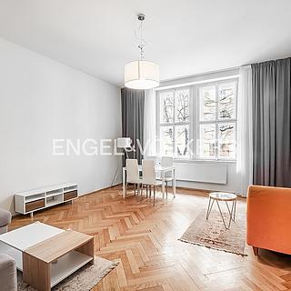 Prodej bytu 3+1 105 m&sup2; Praha