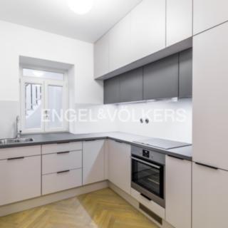Pronájem bytu 2+kk 53 m² Praha Smíchov, Lidická