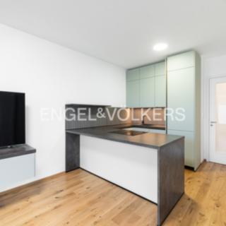 Pronájem bytu 2+kk 45 m² Praha