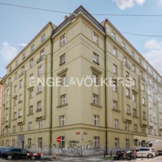 Pronájem skladu 38 m² Praha
