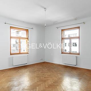 Pronájem bytu 3+1 113 m&sup2; Praha