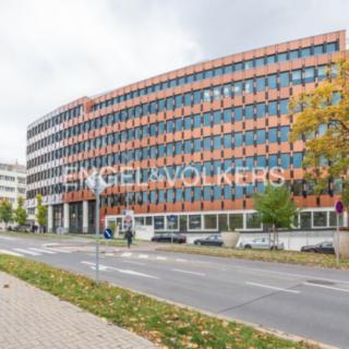 Pronájem kanceláře 208 m² Praha