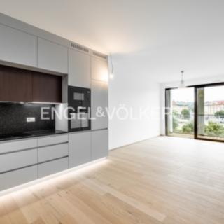 Pronájem bytu 2+kk 56 m² Praha Bubeneč, Vítězné náměstí