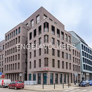 Pronájem parkovacího místa 16 m² Praha Smíchov, Vackové