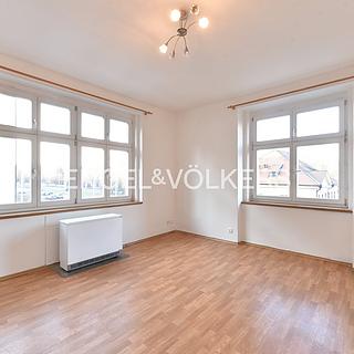 Pronájem bytu 2+kk 50 m² Praha Břevnov, U kaštanu