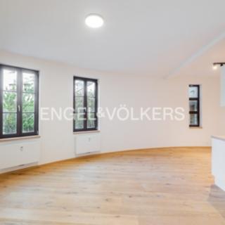 Pronájem bytu 3+kk 68 m² Praha