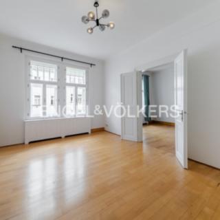 Pronájem bytu 2+1 87 m² Praha