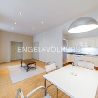 Pronájem bytu 2+kk 65 m² Praha