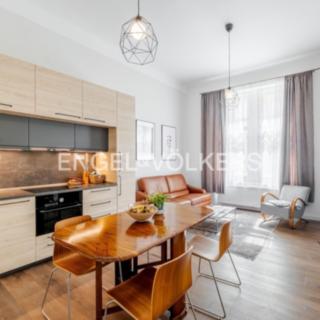 Pronájem bytu 4+kk 74 m² Praha Smíchov, Viktora Huga