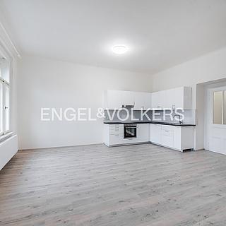 Pronájem bytu 3+kk 90 m² Praha Žižkov, Ondříčkova