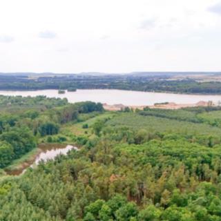 Prodej stavební parcely 5657 m² Klamoš