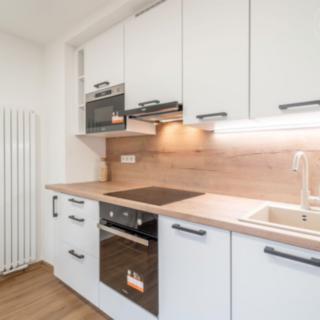 Pronájem bytu 2+kk 64 m² Praha Veleslavín, Nad stanicí